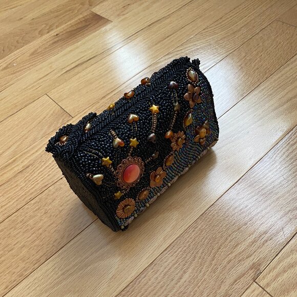 Vintage Viola Beaded Purse - Picture 4 of 4